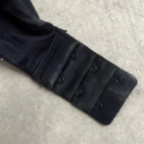 Simply Vera Vera Wang Intimates Black & Beige Lace Wireless Bra - 34D - Picture 9 of 11